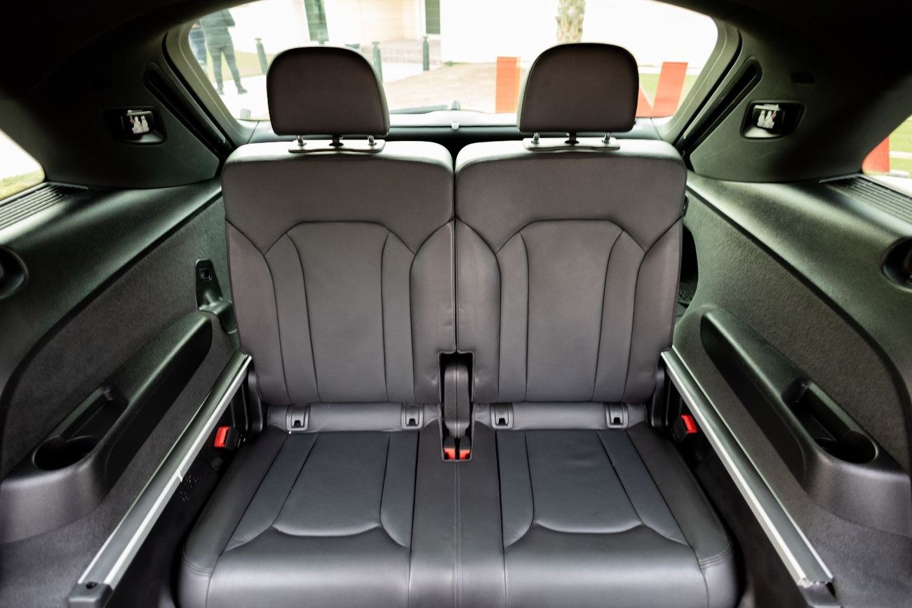 أودي Q7 45 TFSI quattro