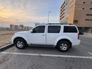 Nissan Pathfinder S 3.5L