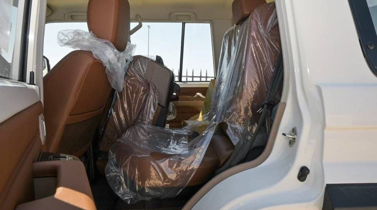 Toyota Land Cruiser 70 TOYOTA LC76 HARD TOP 5door 4.0L PETROL AT MY2025