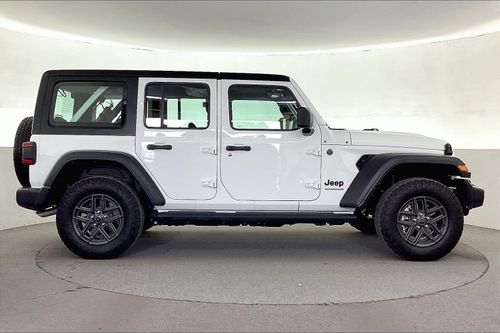 Jeep Wrangler Sport Unlimited | National Day Celebration | Guaranteed Warranty | 0 Down Payment