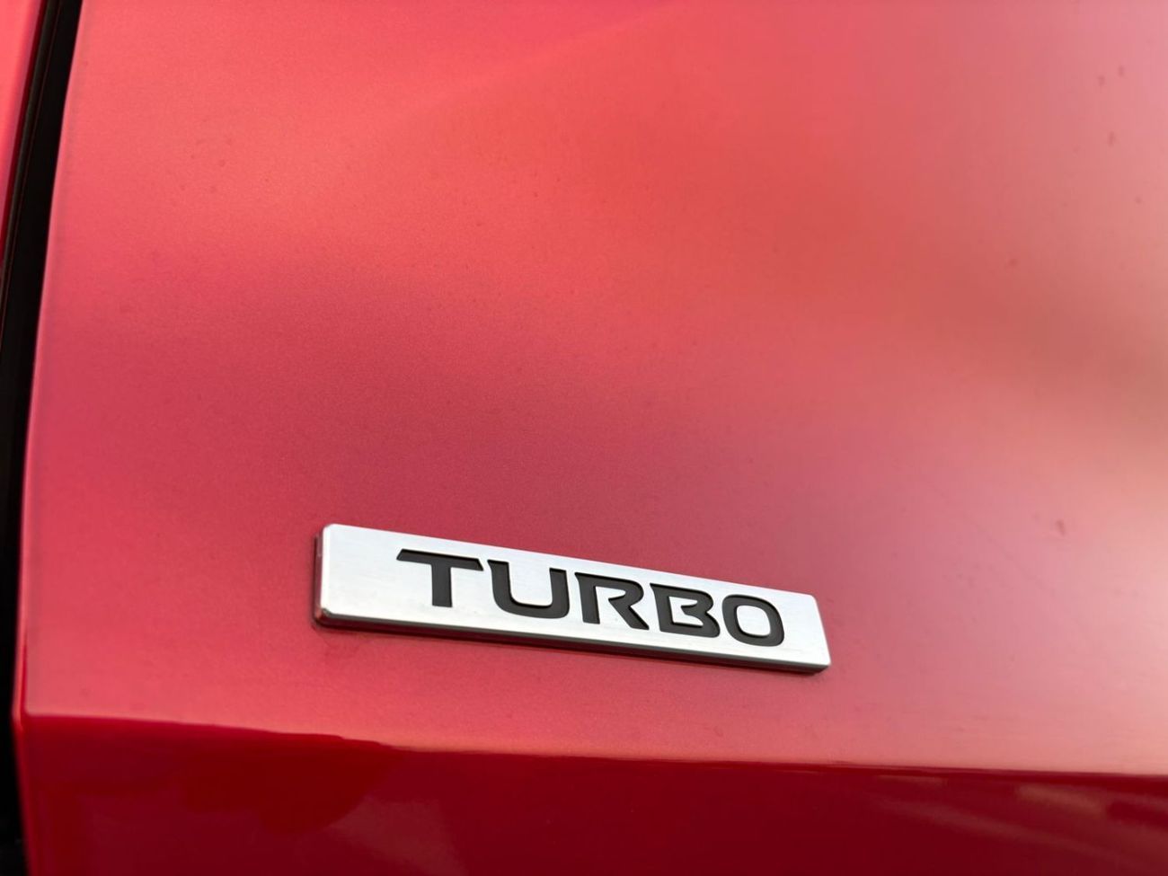 نيسان ماغنيت sv