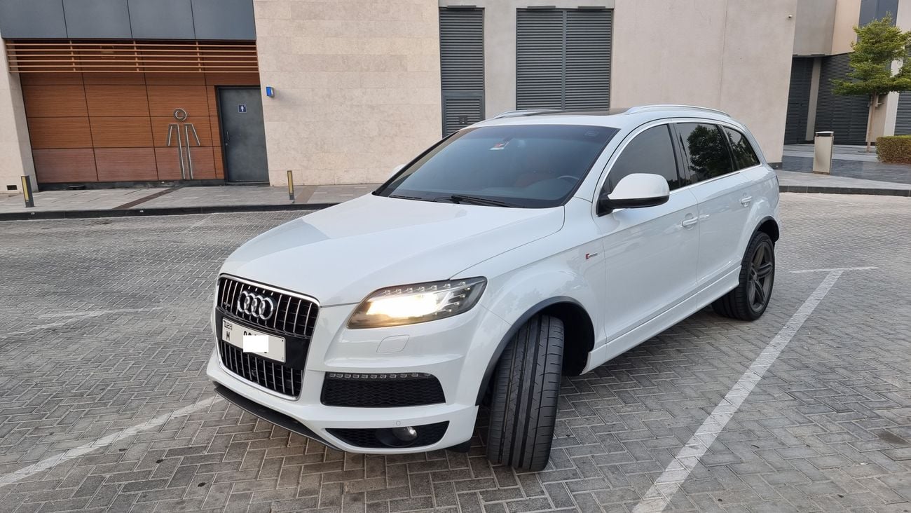 Audi Q7 TFSI quattro Exclusive Sports Style Package 3.0L