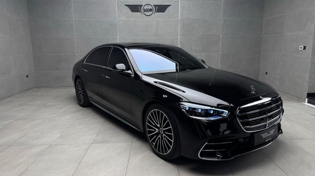 مرسيدس بنز S 580 2023 | GCC Specs | Full Options | Agency Warranty & Service | Low Mileage