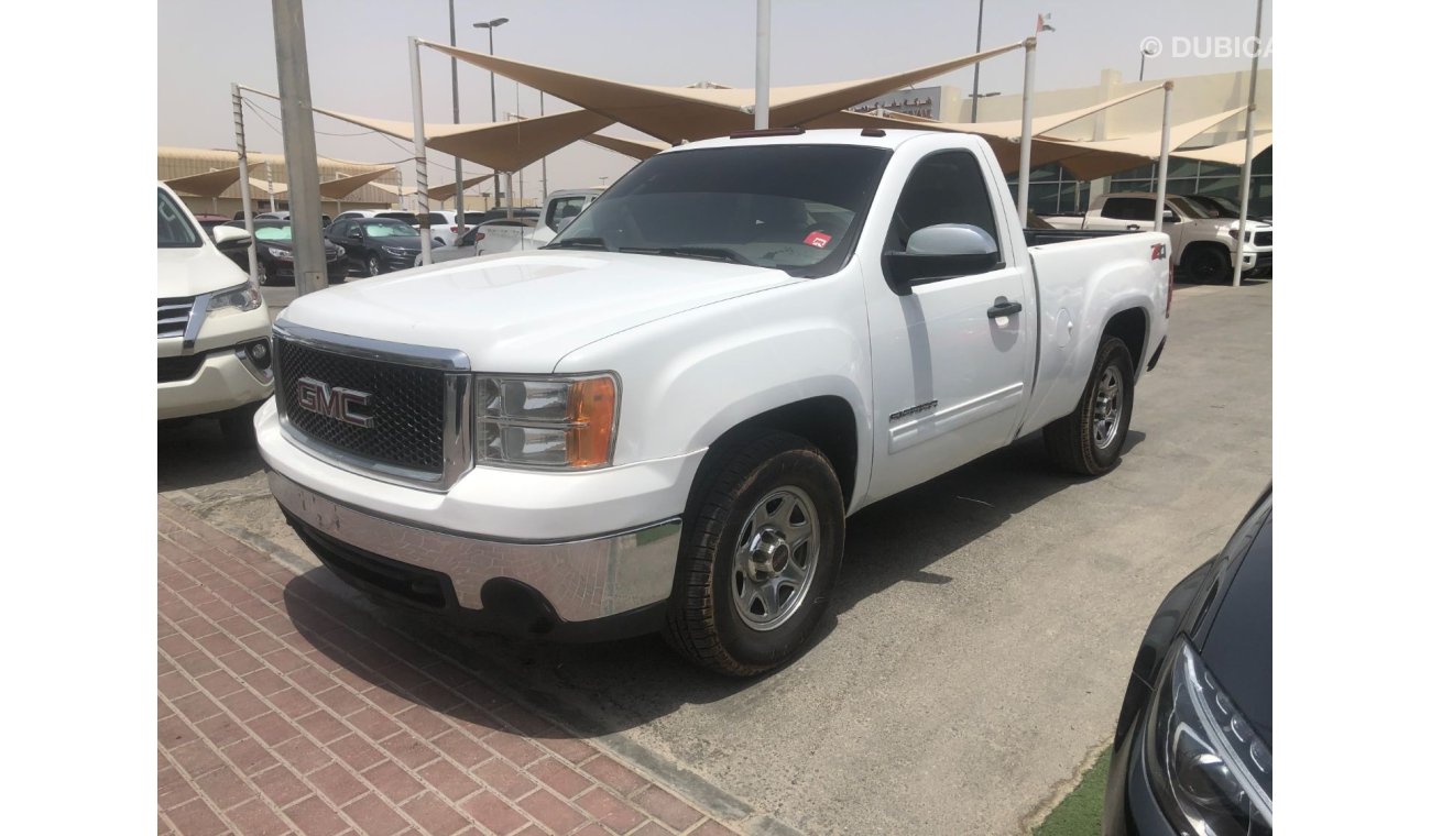 GMC Sierra GCC