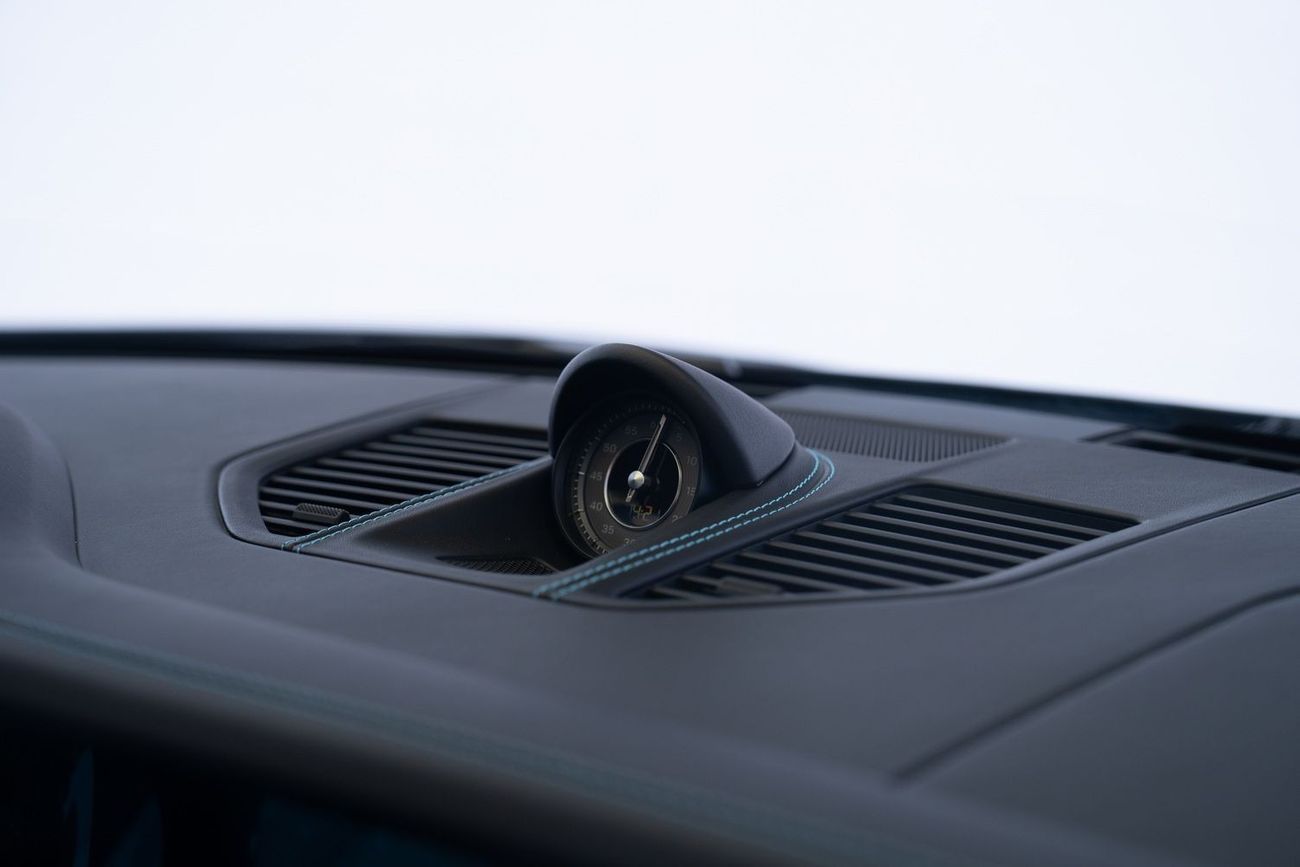 Porsche 911 Turbo S 3.8L (640 HP) Convertible