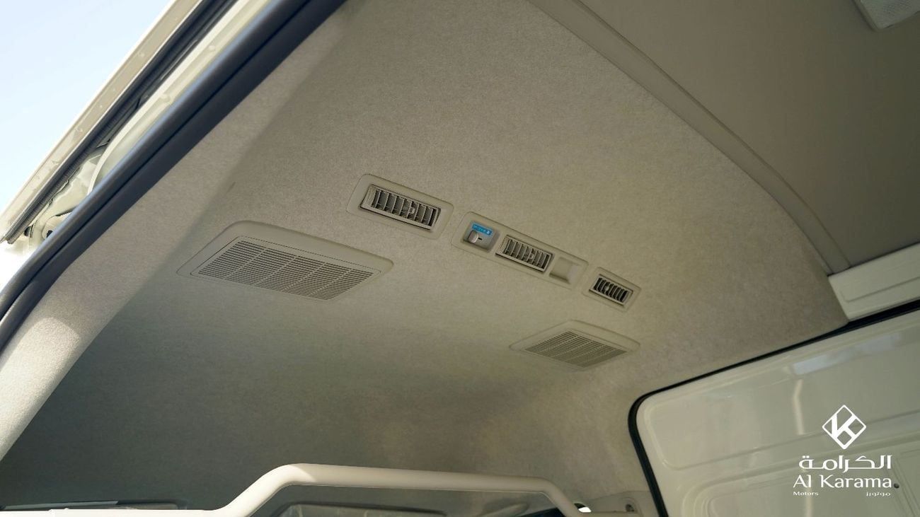 Toyota Hiace 2.7L Petrol | 5 Door | High Roof Cargo Van | GCC Specs | 3 Seater