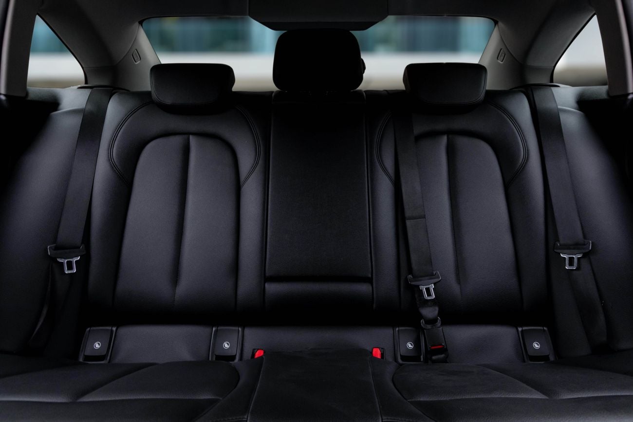 BMW 218i 218i | 1,567 P.M | 0% Downpayment | AGMC Warranty/Service to Sept 2027!