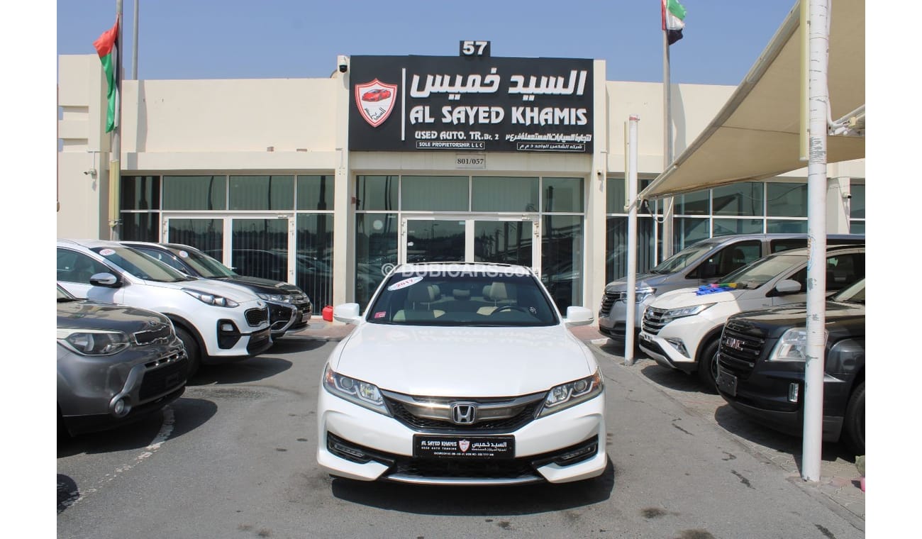 Honda Accord Coupe HONDA ACCORD COUPE - 2017 - GCC - V4 - PERFECT CONDITION INSIDE OUT