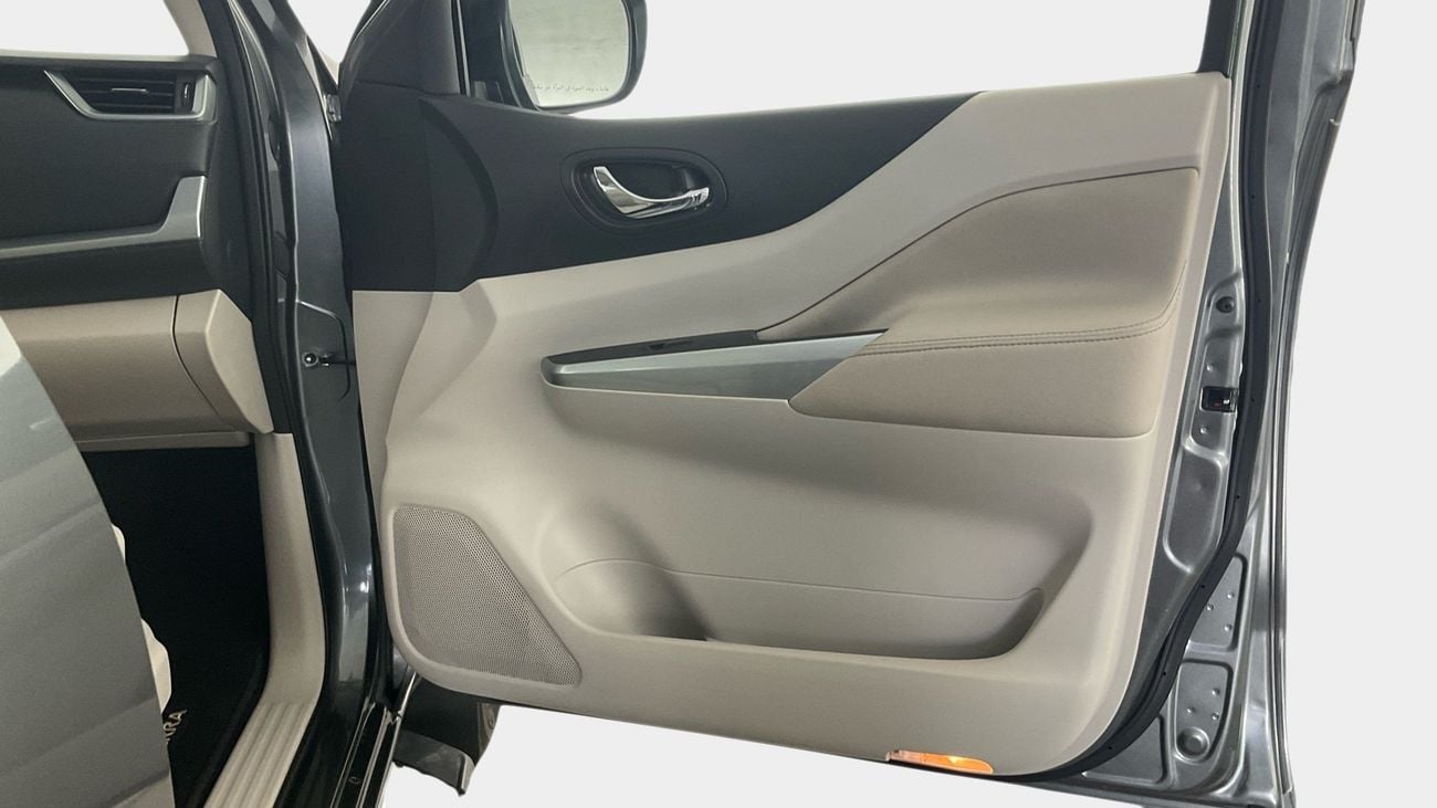 Nissan XTerra Titanium | upto AED 20,000 Ramadan Discount | Guaranteed Warranty | 0 Down Payment