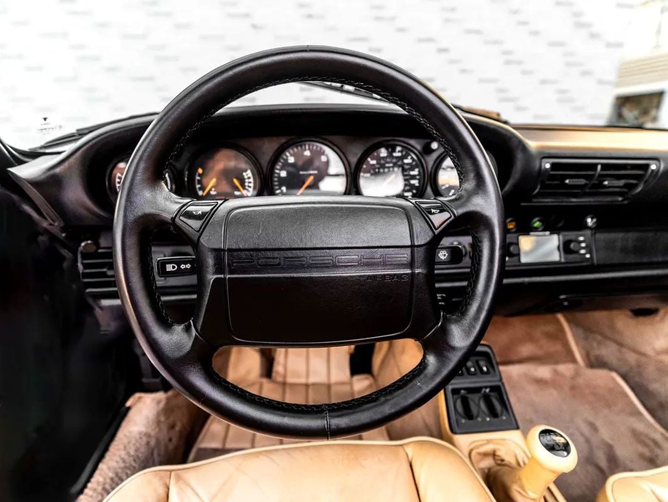 Porsche 911 CARRERA Porsche 911 Carrera 1991