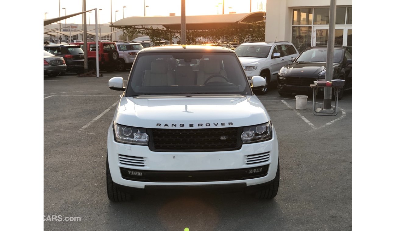 Land Rover Range Rover Vogue Supercharged Rang Rover vouge  super charge model 2013 GCC car prefect condition full option