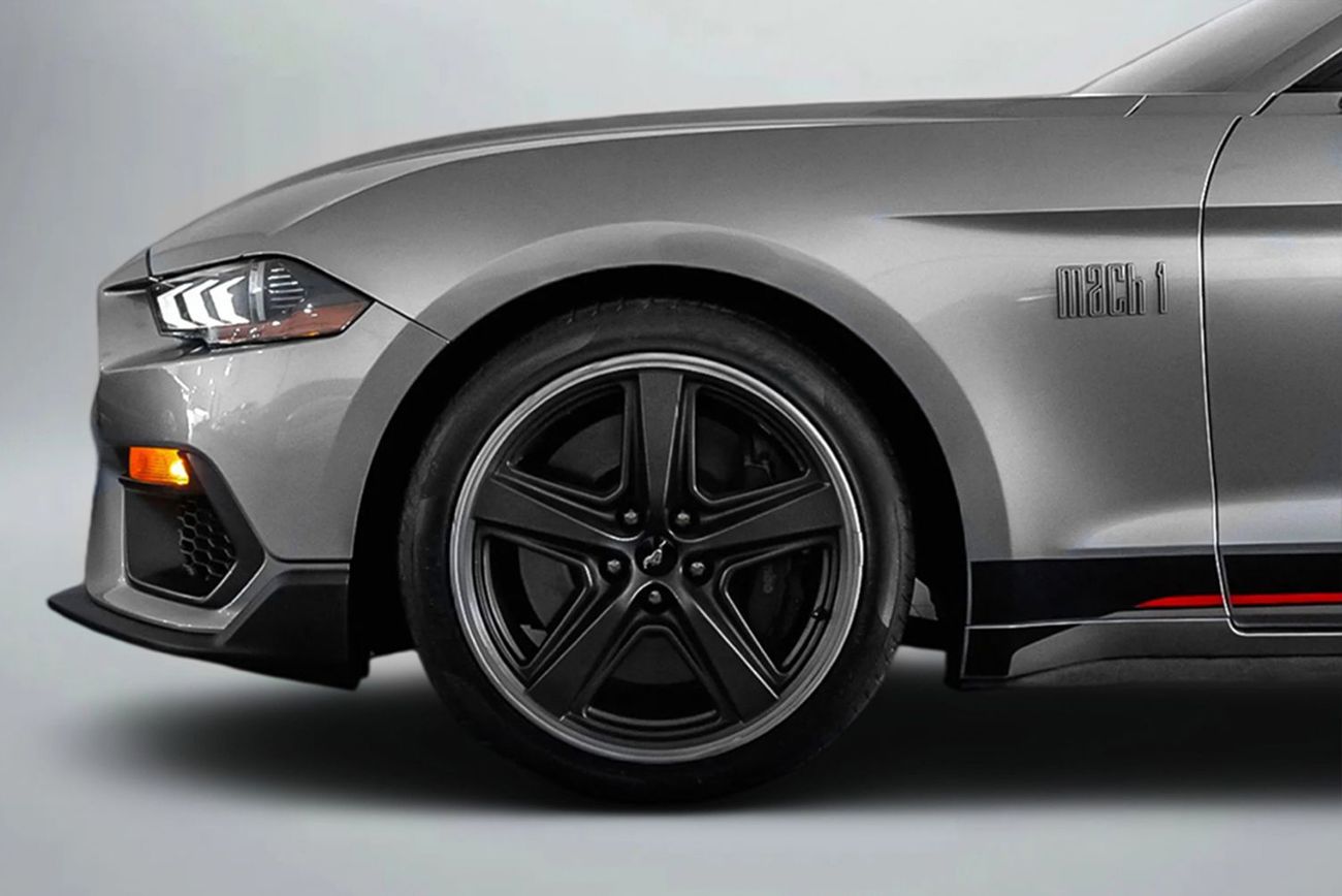 Ford Mustang Mach 1 5.0L V8