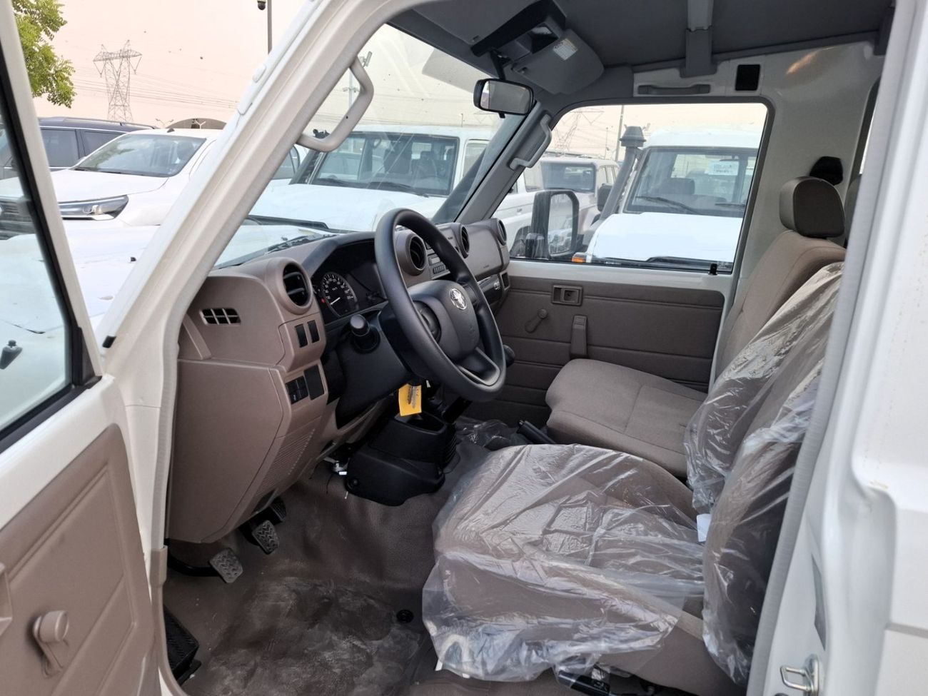 Toyota Land Cruiser 70 LC Hardtop 3 Door 2.8L 2025 MT M.W White Diesel