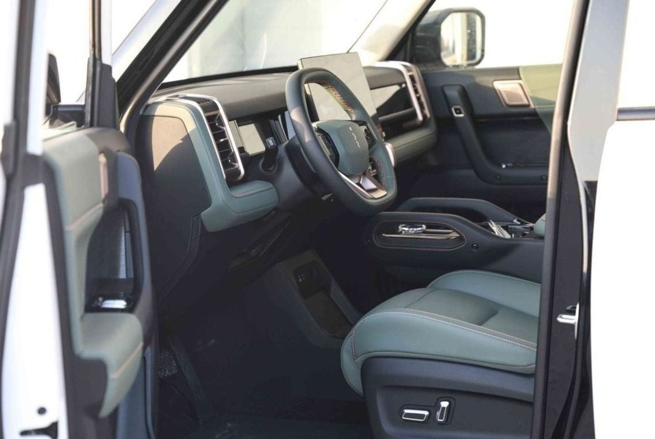 شيري iCar 03 2024 ICAR EQ3 V3 High Performance 4WD - White inside Green | Export price