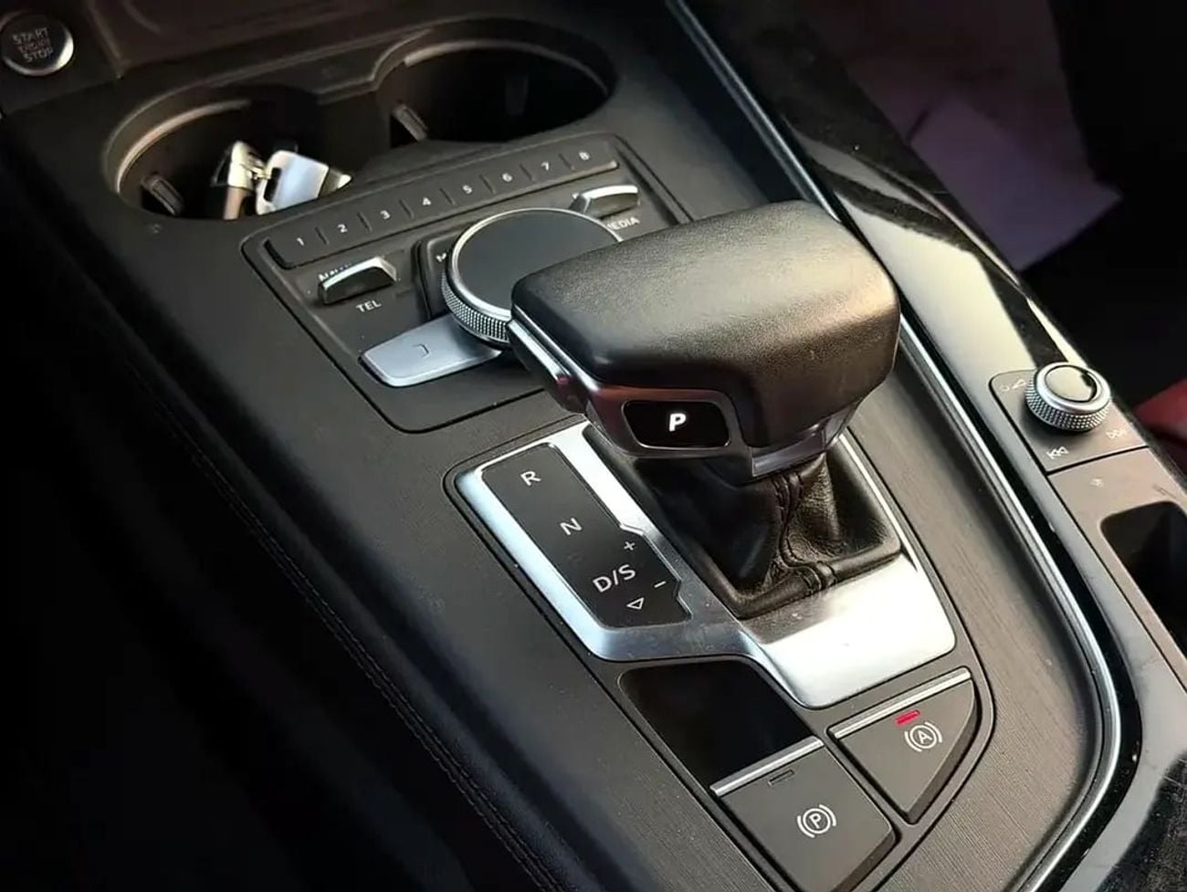 أودي A5 40 TFSI S-Line | GCC Specs | Pristine Condition