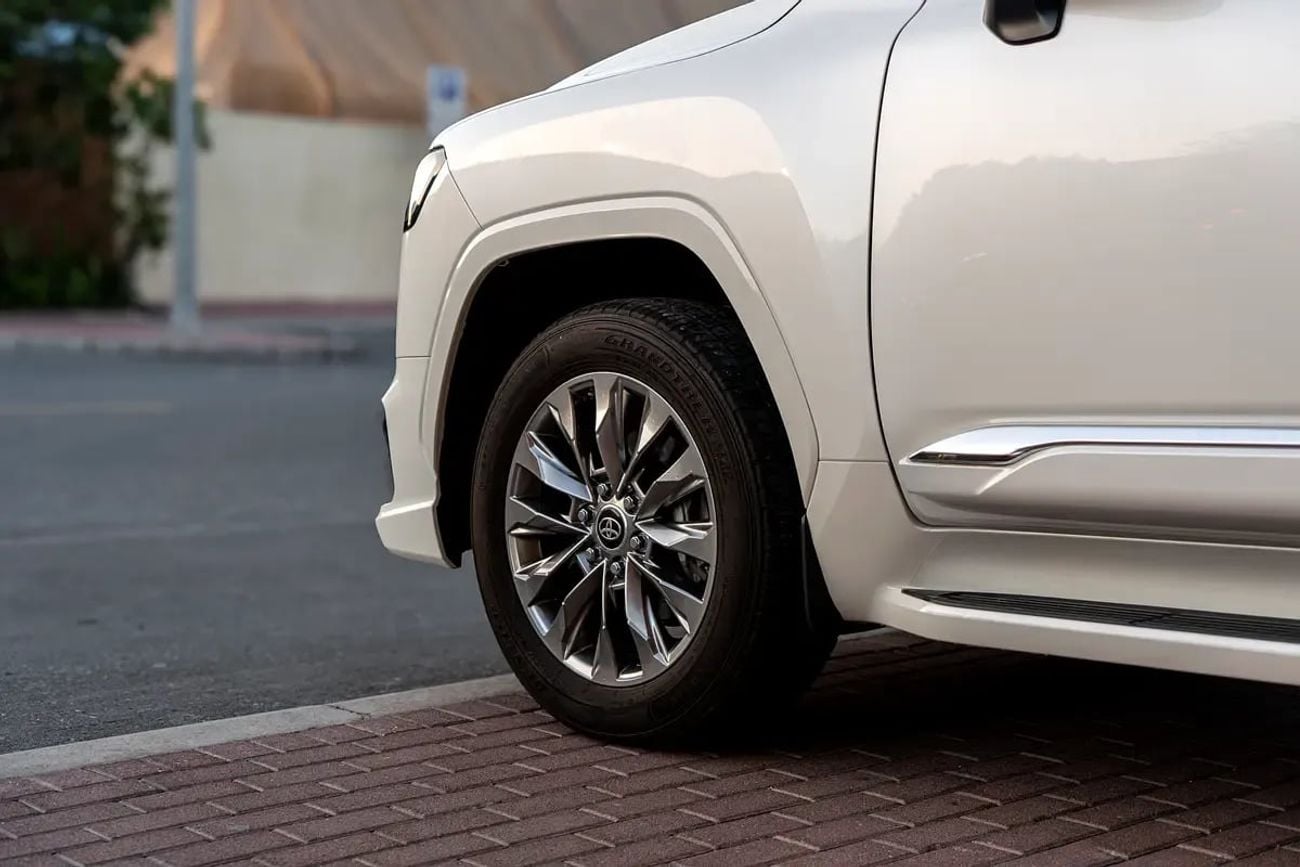 Toyota Land Cruiser VXR Toyota Land Cruiser 2024