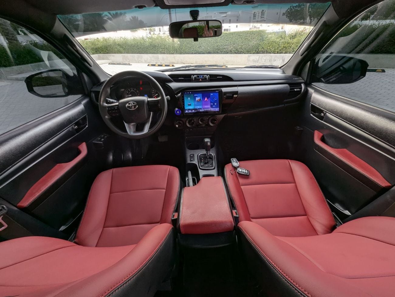 Toyota Hilux Modified to Adventure LHD 2.7L V4 2TR Petrol engine push start Automatic transmission 4WD 5 Seats 4