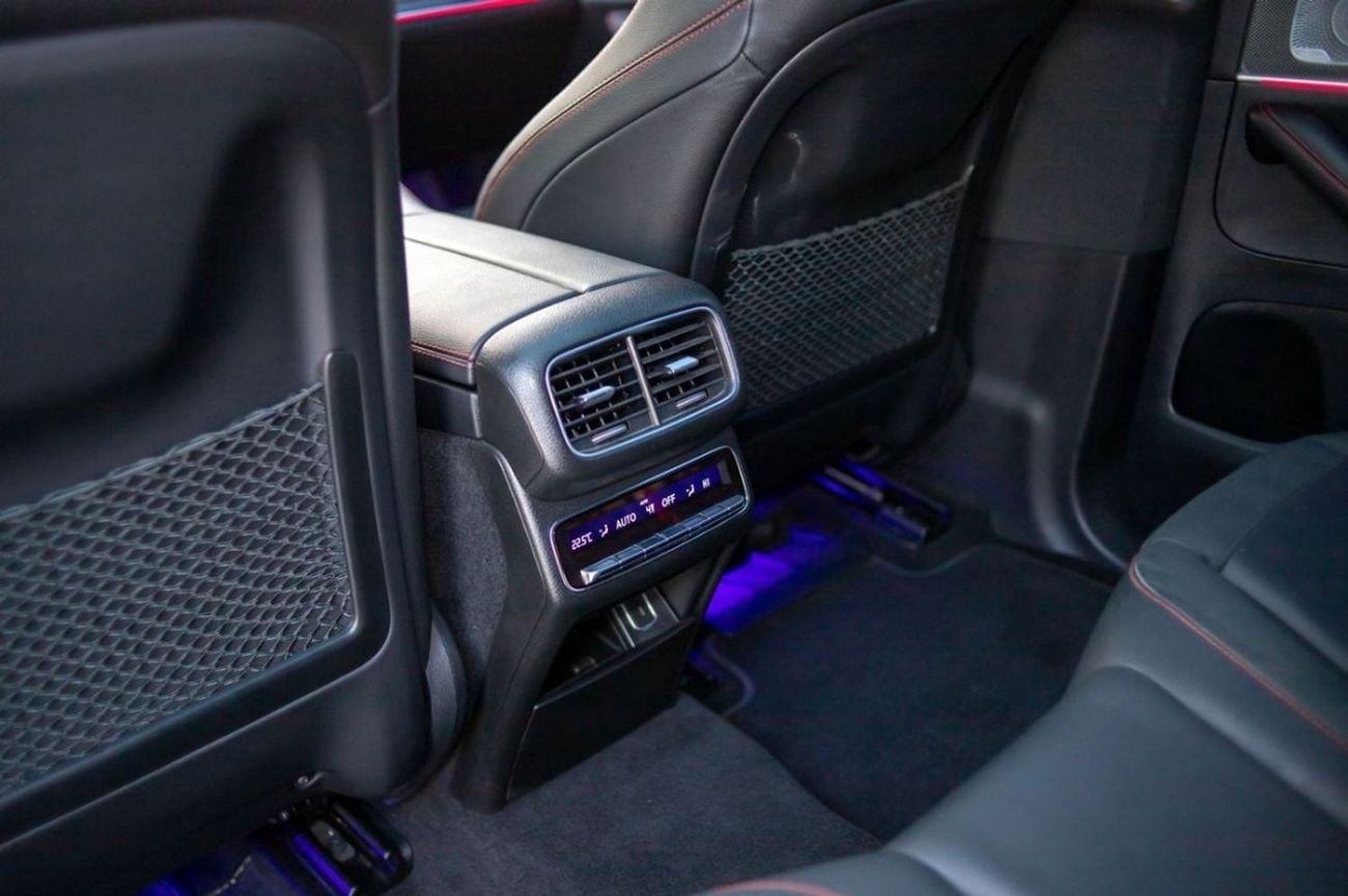 Mercedes Benz GLE53 AMG S 2021 GCC specs