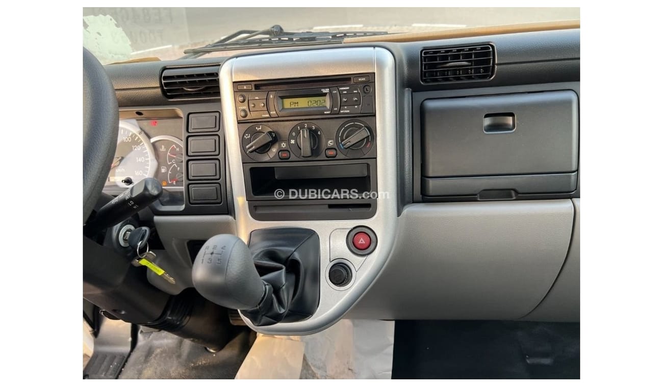 Mitsubishi Fuso Canter Fuso 14-ft Long Chassis 4.2L without Turbo