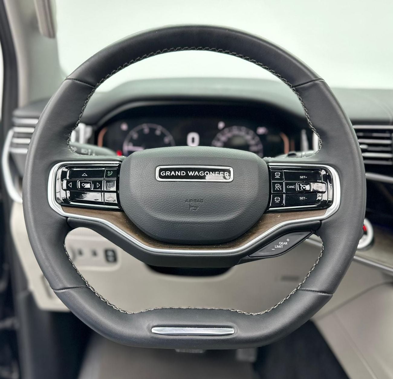 جيب جراند واجونير 2023 Jeep Grand Wagoneer Series 2, 2029 Jeep Warranty + Service Contract, Jeep Full Service History,