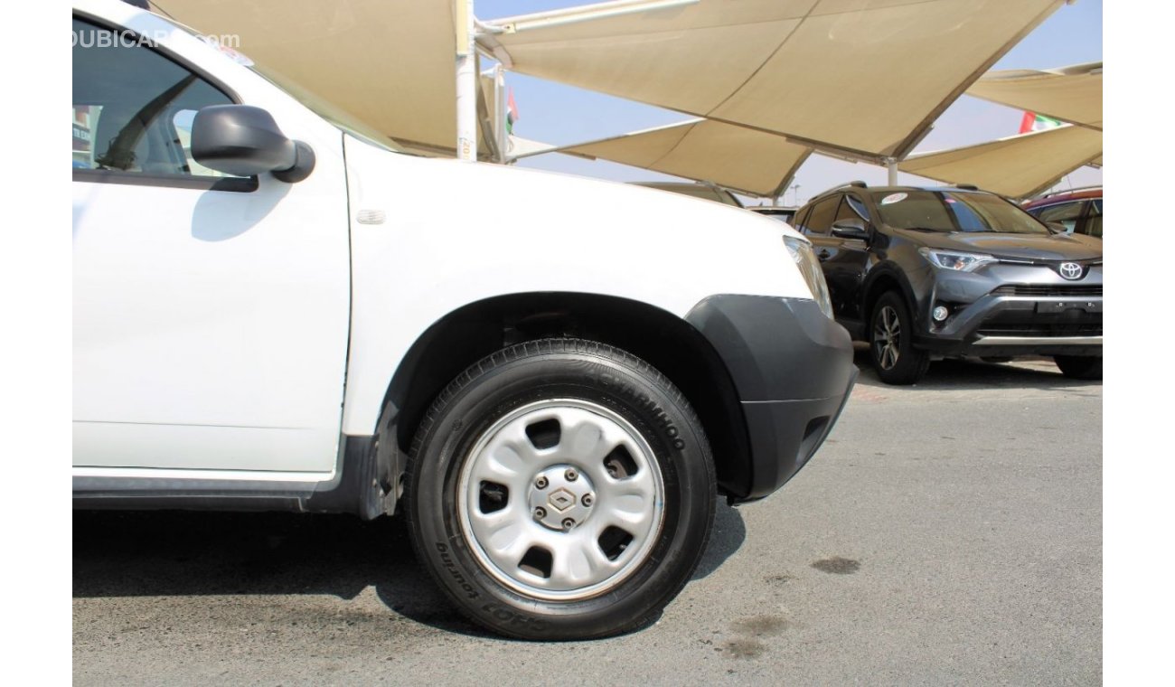 Renault Duster SE Plus ACCIDENTS FREE - GCC - PERFECT CONDITION INSIDE OUT - 2000 ؤؤ