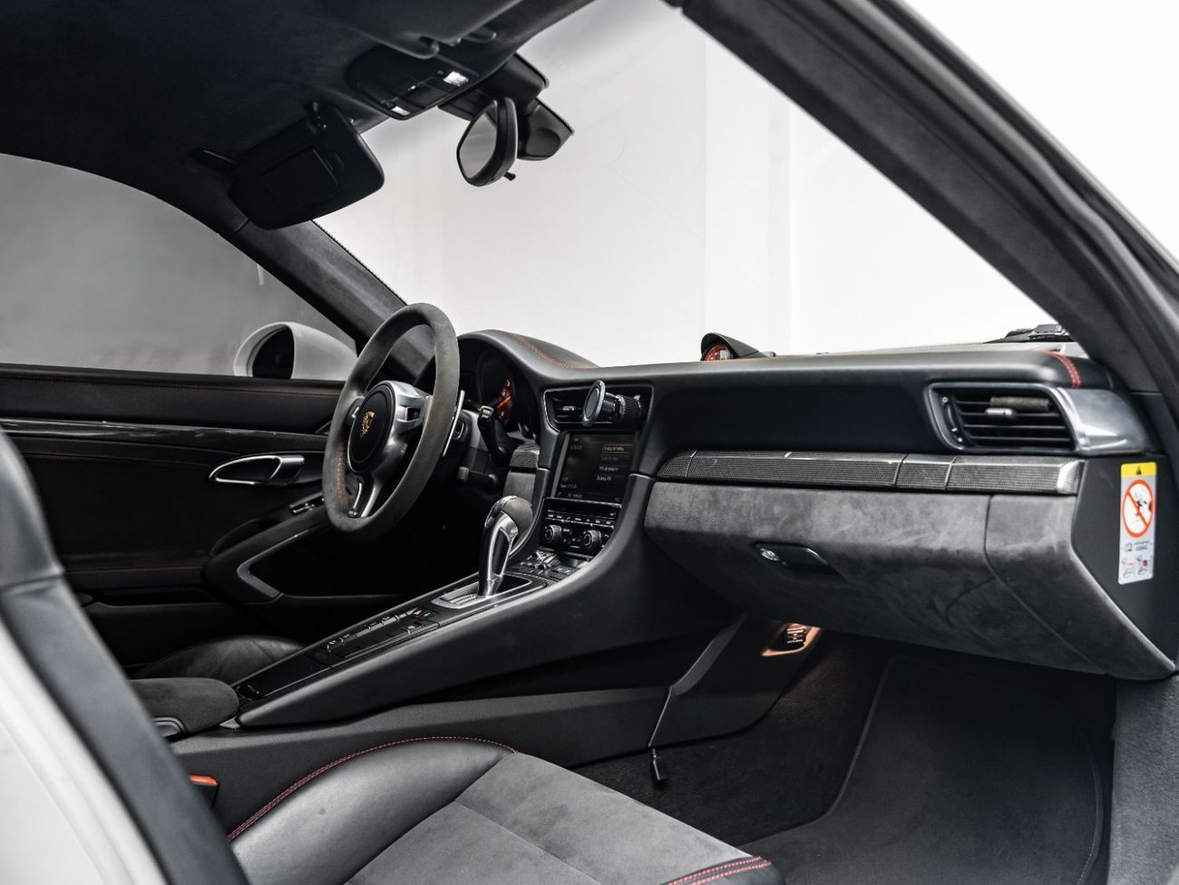 بورش 911 GT3 3.8L (475 HP) Coupe