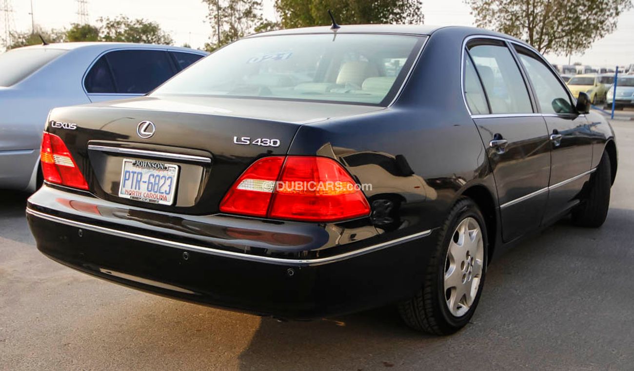 02 Ls430 Used Lexus LS430 2002 for sale in Dubai - 80449