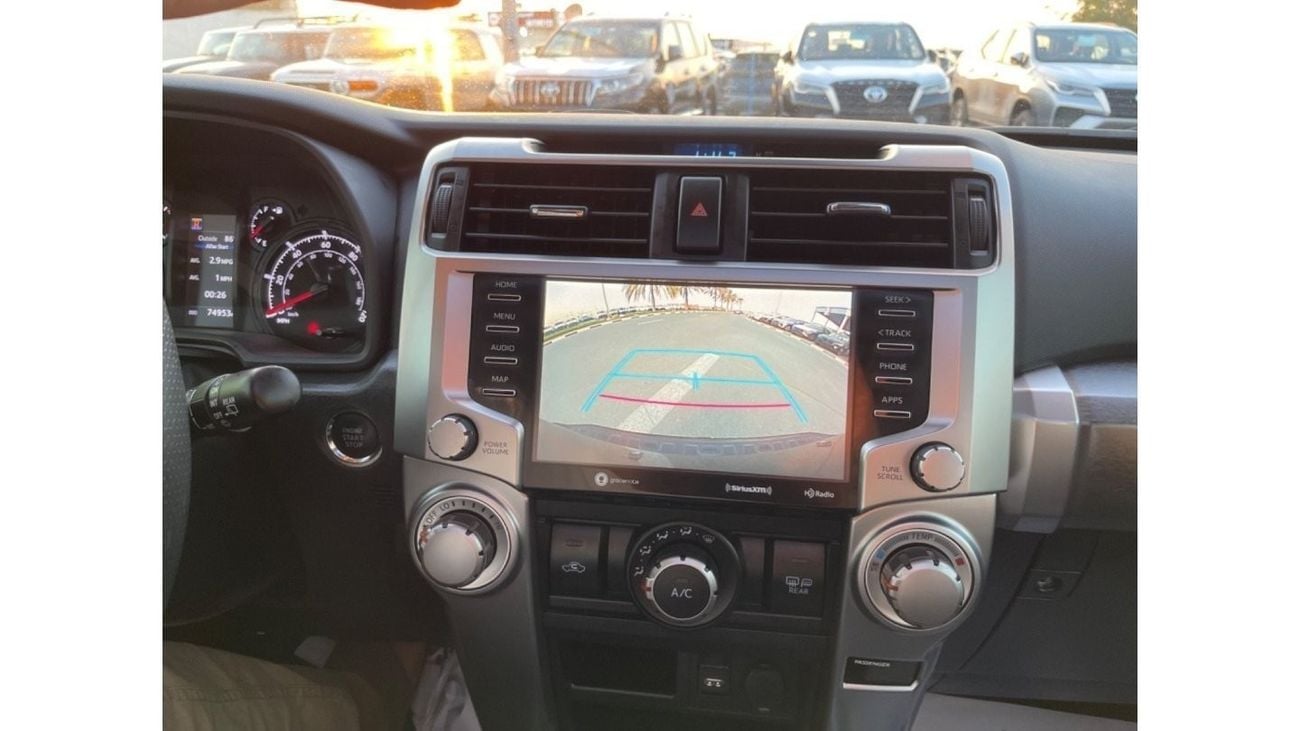 تويوتا Runner4 2020 TOYOTA 4RUNNER SR5 FULL OPTIONS IMPORTED FROM USA