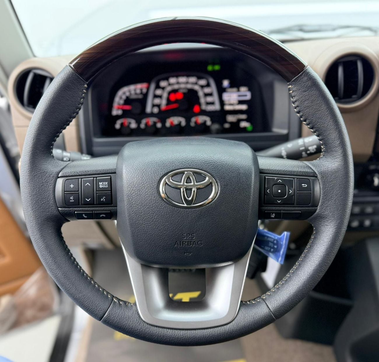 تويوتا لاند كروزر 70 2026 Toyota Land Cruiser 70 Series, 2029 Toyota Warranty, Delivery Kms, Fully Loaded, GCC