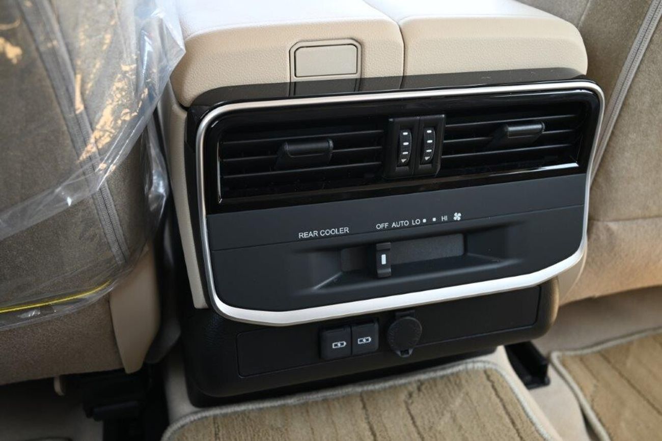 Toyota Land Cruiser 300 GXR V6 4.0L Petrol Automatic