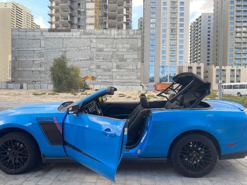 Ford Mustang V6 - Urgent sale