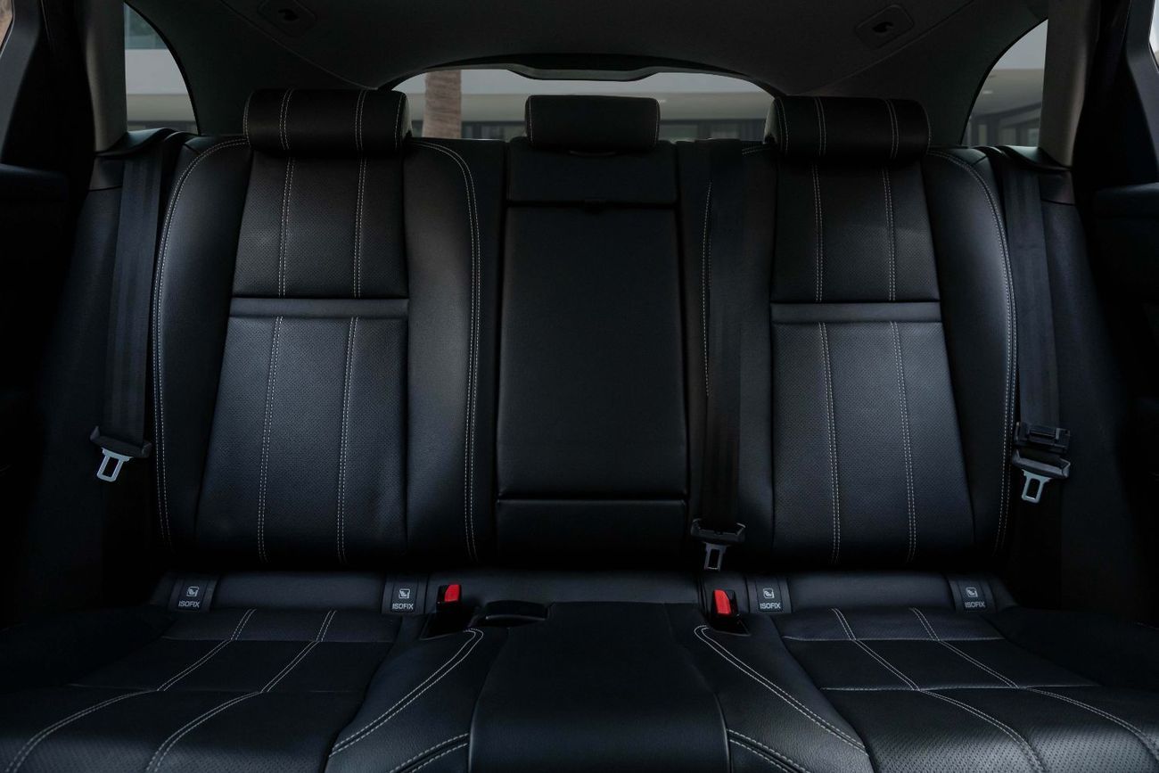 لاند روفر رينج روفر فيلار 2,937 P.M | 0% Downpayment | VELAR P250 S | UNDER WARRANTY!