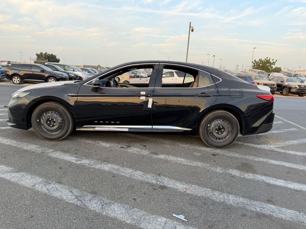 تويوتا كامري Toyota Camry 2.5L hybrid 2026 basic