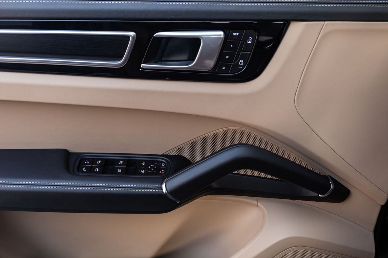Porsche Cayenne Porsche Cayenne GTS 2022 GCC | Agency Warranty