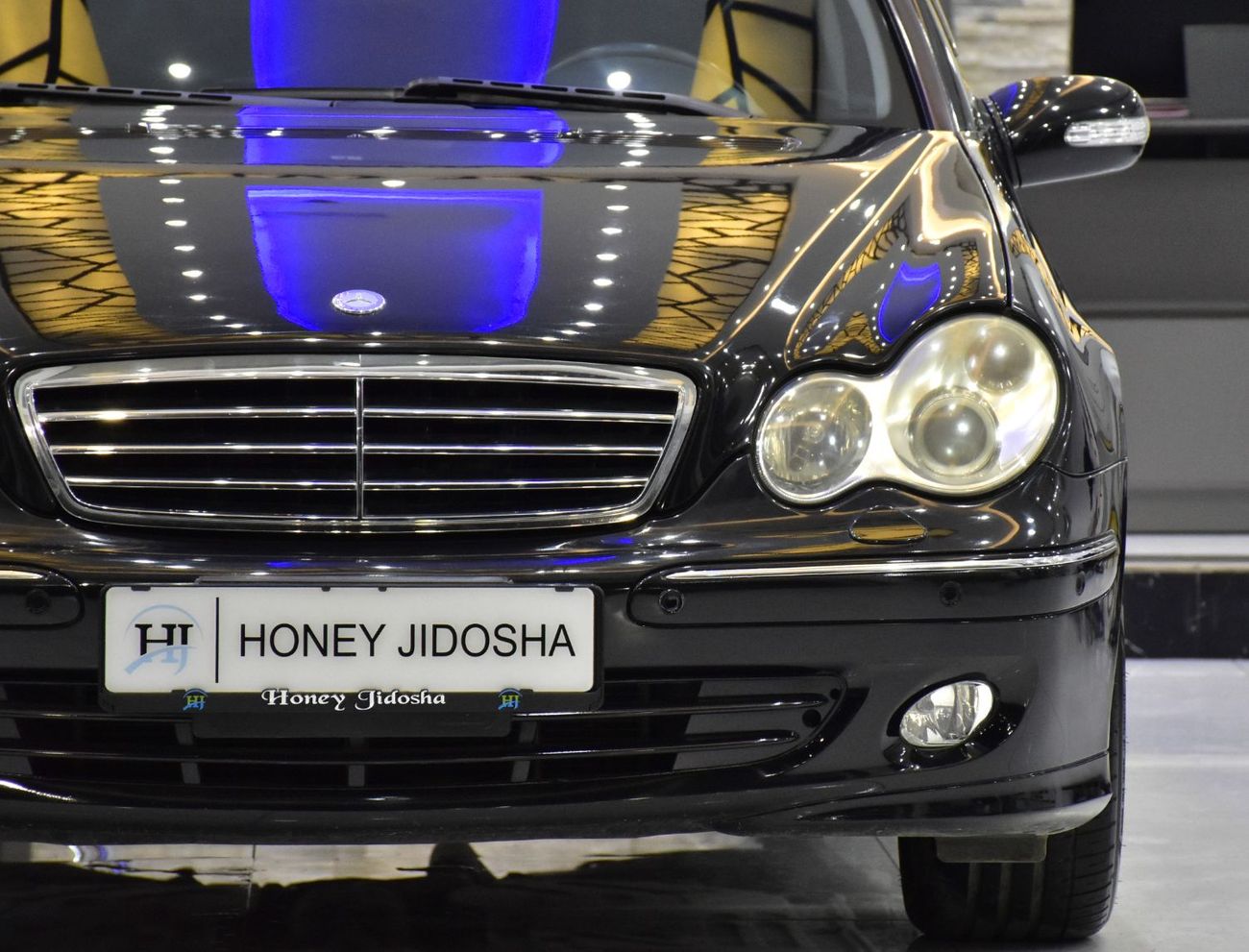 Mercedes-Benz C 230 EXCELLENT DEAL for our Mercedes Benz C230 ( 2007 Model ) in Black Color Japanese Specs