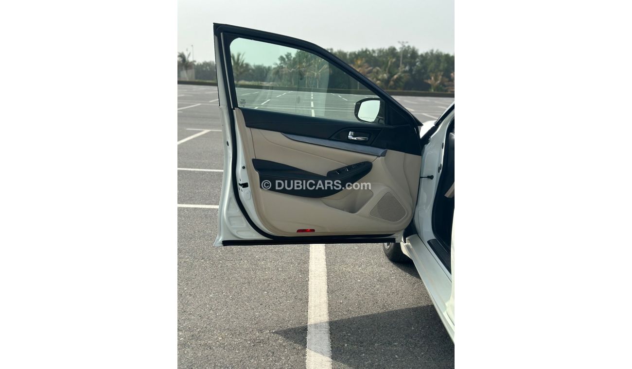 نيسان ماكسيما موديل 2016 خليجي فل مواصفات كراسي جلد ومثبت سرعه وتحكم كهربي كامل ونظام صوت ممتاز وكاميرا خلفيه ومدخ