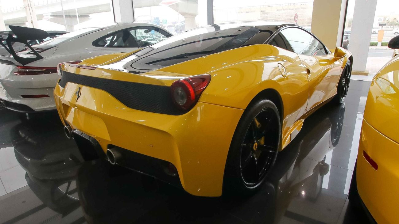 فيراري 458 إيطاليا Speciale