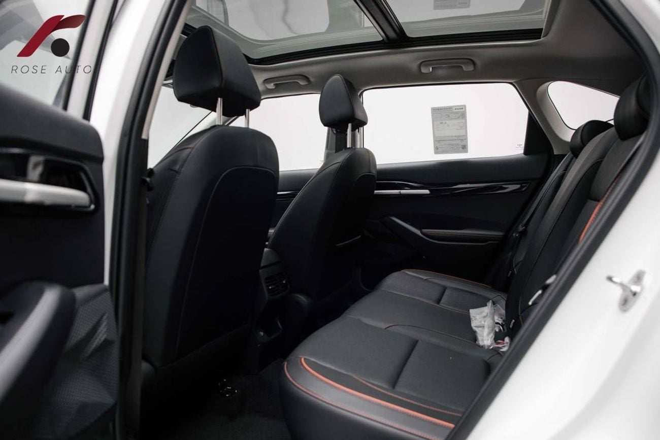 Kia Seltos GLS MID