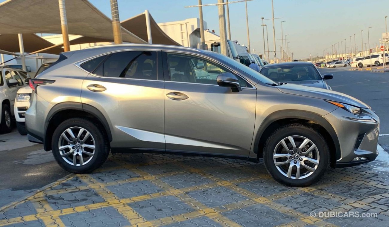 Lexus NX300 Full option