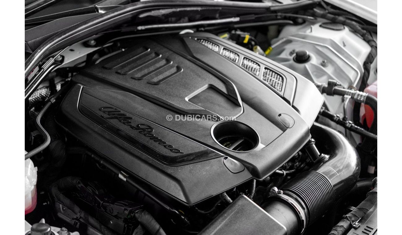 ألفا روميو جوليا 2019 Alfa Romeo Giulia Super / Full Alfa Romeo Service History