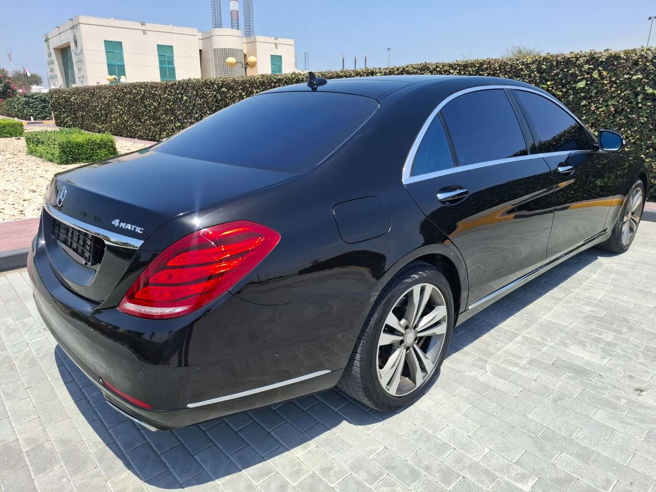 Mercedes-Benz S 500 AMG 4.7L Mercedes-Benz S500 Full option  2014