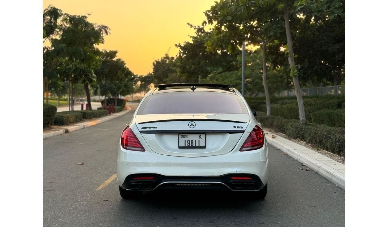 مرسيدس بنز S 550