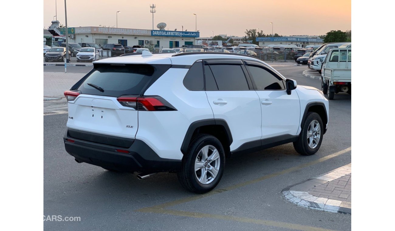 تويوتا راف ٤ 2021 TOYOTA RAV4 XLE IMPORTED FROM USA VERY CLEAN CAR INSIDE AND OUTSIDE FOR MORE INFORMATION CONTAC