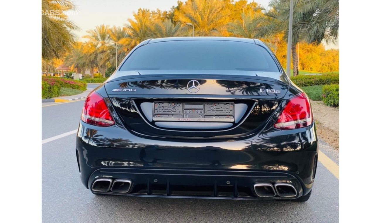 مرسيدس بنز C 63 AMG مرسيدس بنز C63S خليجي فل ابشن بحاله ممتازه ايديشن 1خليجي