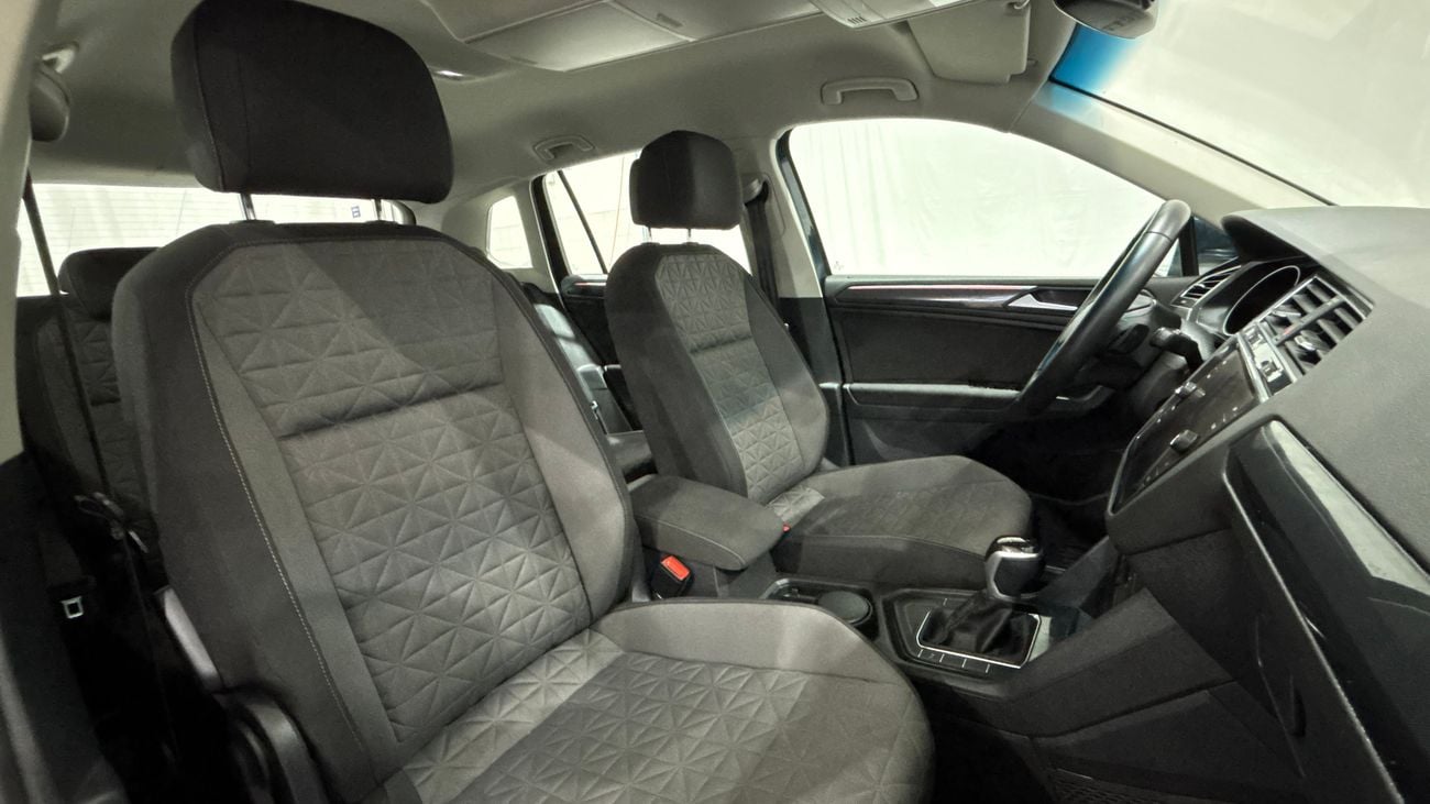 Volkswagen Tiguan LIFE 2023 LIFE | AED 981/Month | 0 DP | 30 Day Return | Warranty | Service History
