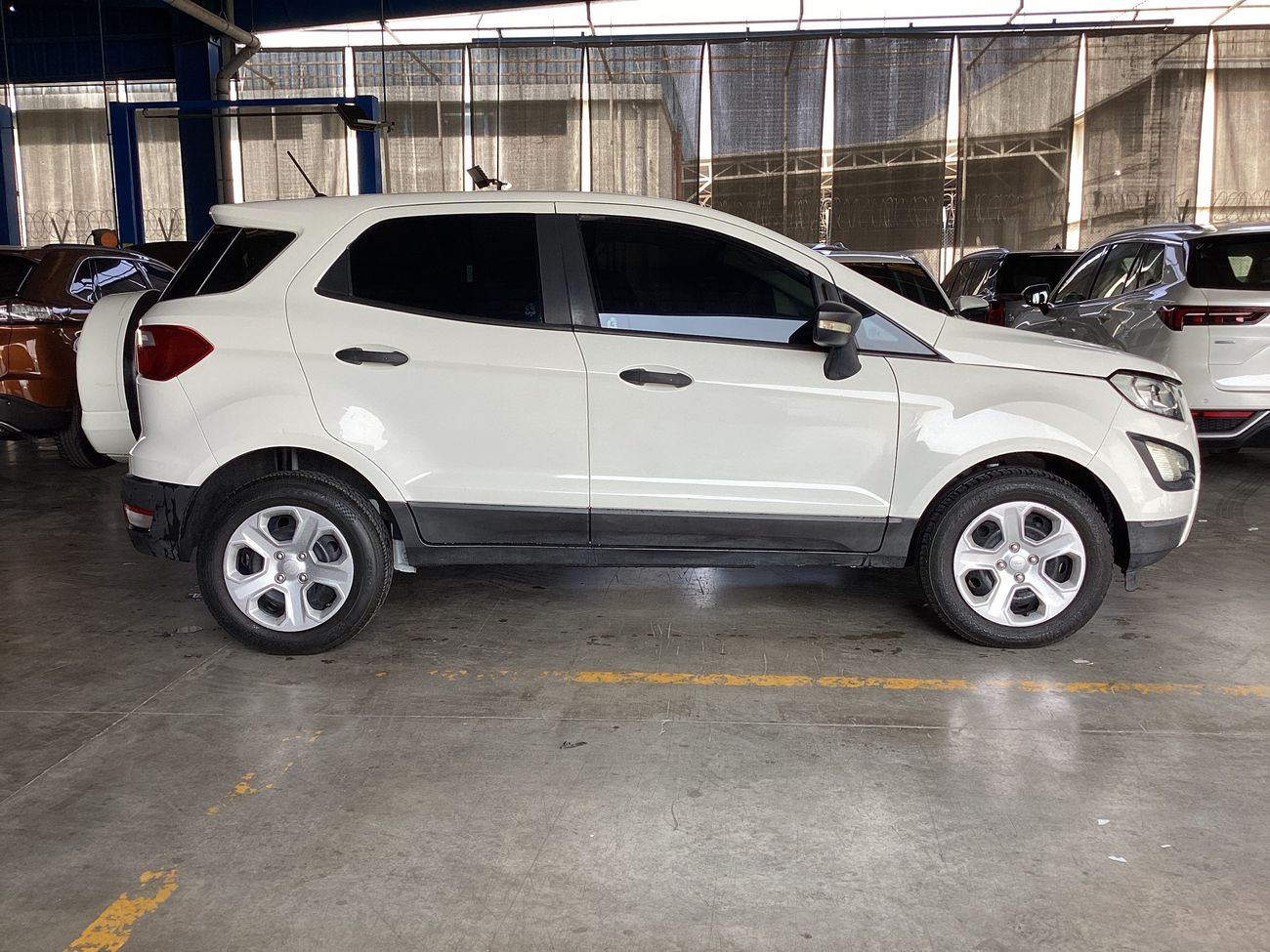 فورد ايكو سبورت Ambiente | شامل الضمان | 0 ﺪﻔﻋﺓ ﺃﻮﻟﻯ