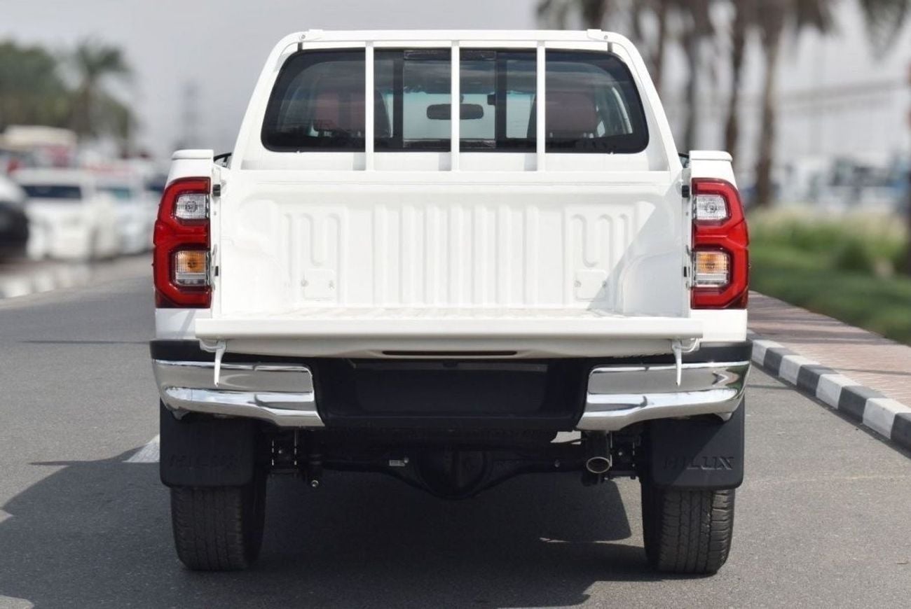 تويوتا هيلوكس SGLX TOYOTA HILUX 2.7L PETROL 4x4 A/T 2024