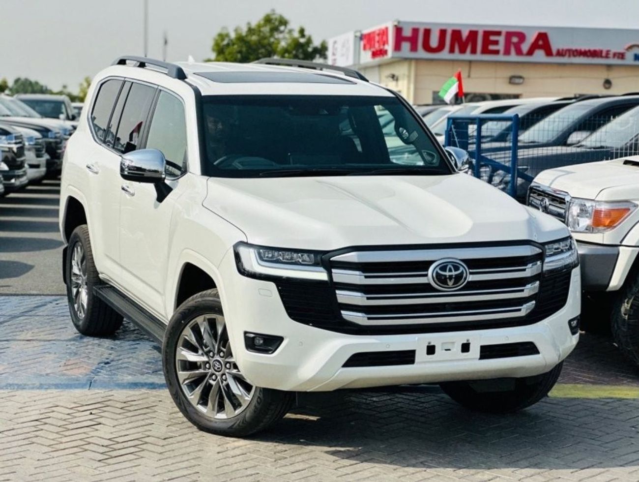 Toyota Land Cruiser Lc 300 sahara top of the range