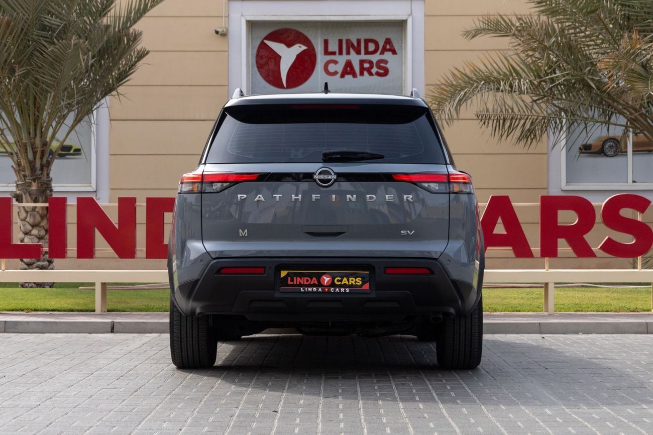 Nissan Pathfinder SV 3.5L AWD (7 Seater)