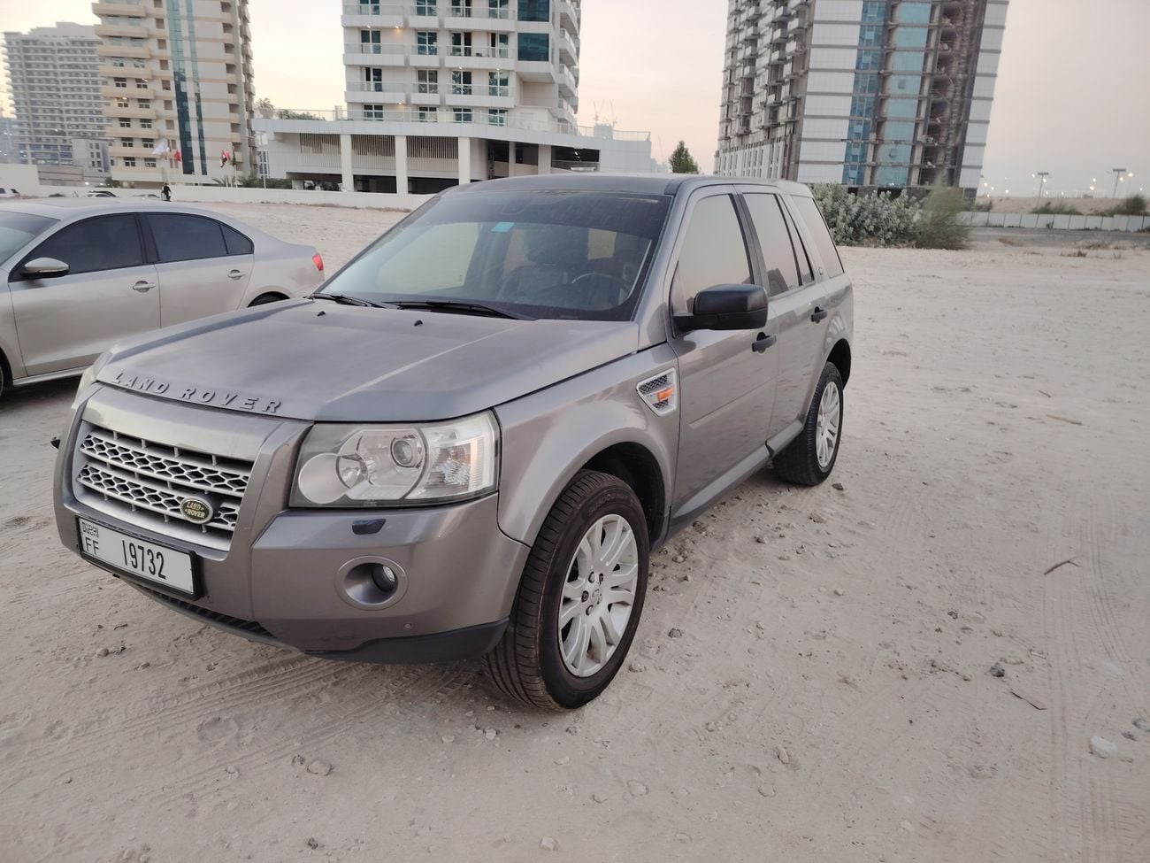 لاند روفر LR2 HSE 3.2L